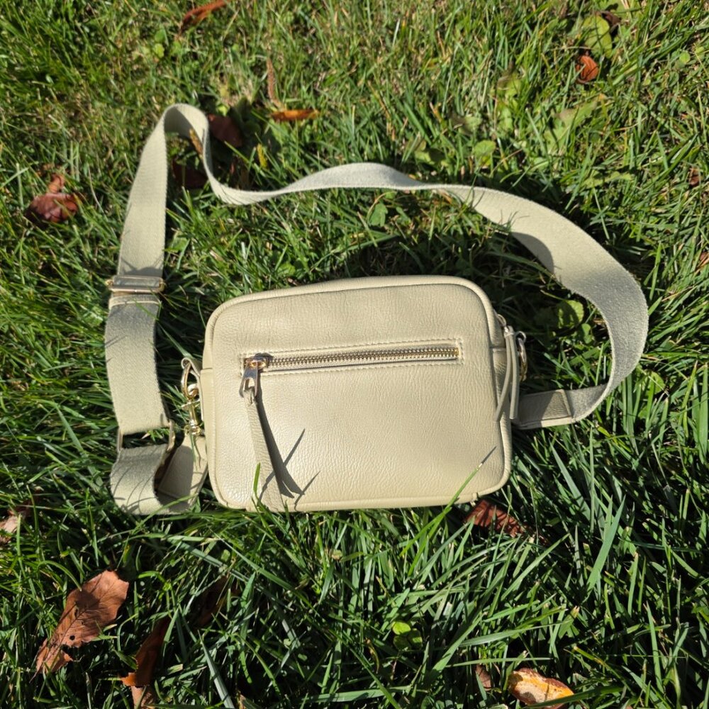 Sage Camera Crossbody Bag